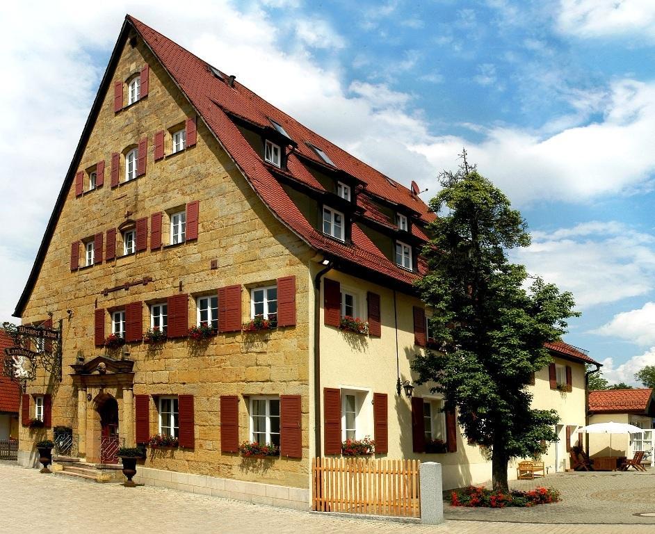 Landgasthof Und Hotel Weisser Lowe Eckental Buitenkant foto